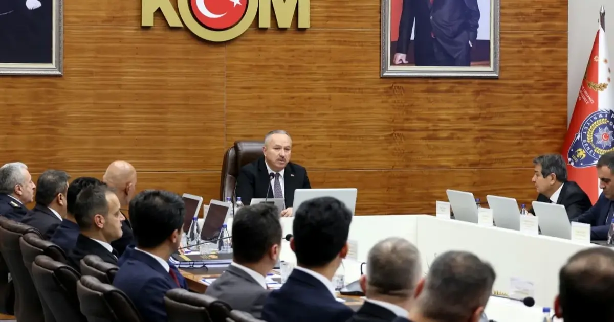 Emniyet'te kritik suçla mücadele toplantısı