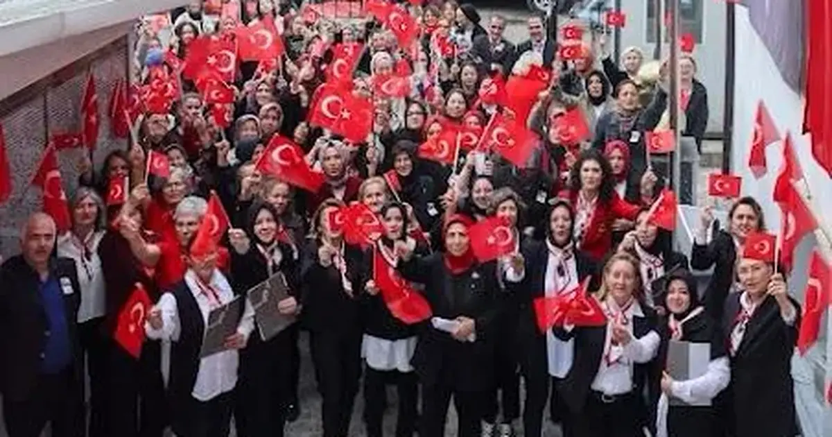 Bursa Olgunlaşma Enstitüsü'nde coşkulu Cumhuriyet Bayramı kutlaması - Gündem Haberleri