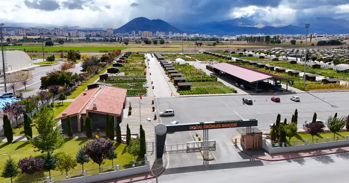 Kayseri Büyükşehir Doğal Ürünler Bahçesi'ne yeni üretim akanı
