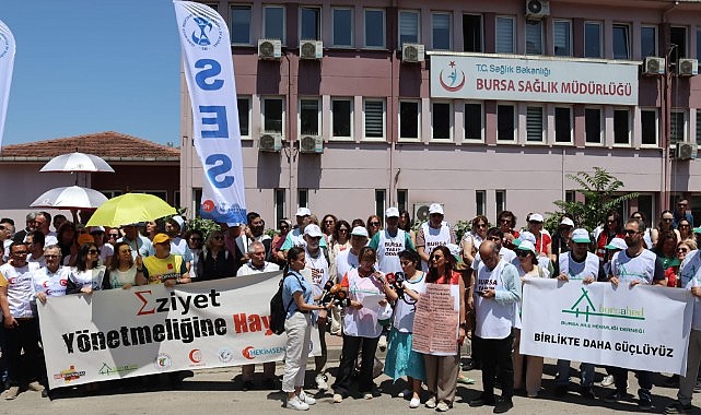 Sağlık Emekçileri Sokağa İndi